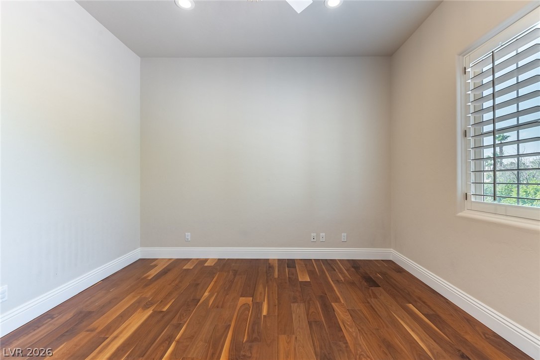 712 Canyon Greens Drive Property Photo 50