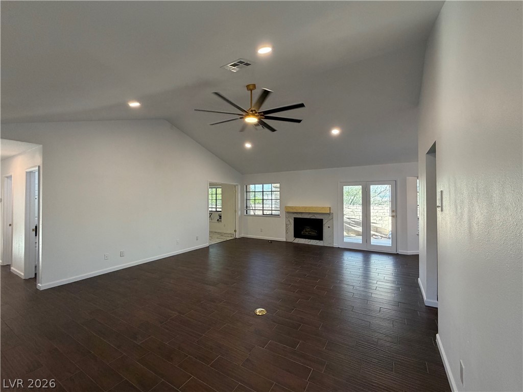 245 North Cimarron Property Photo 15