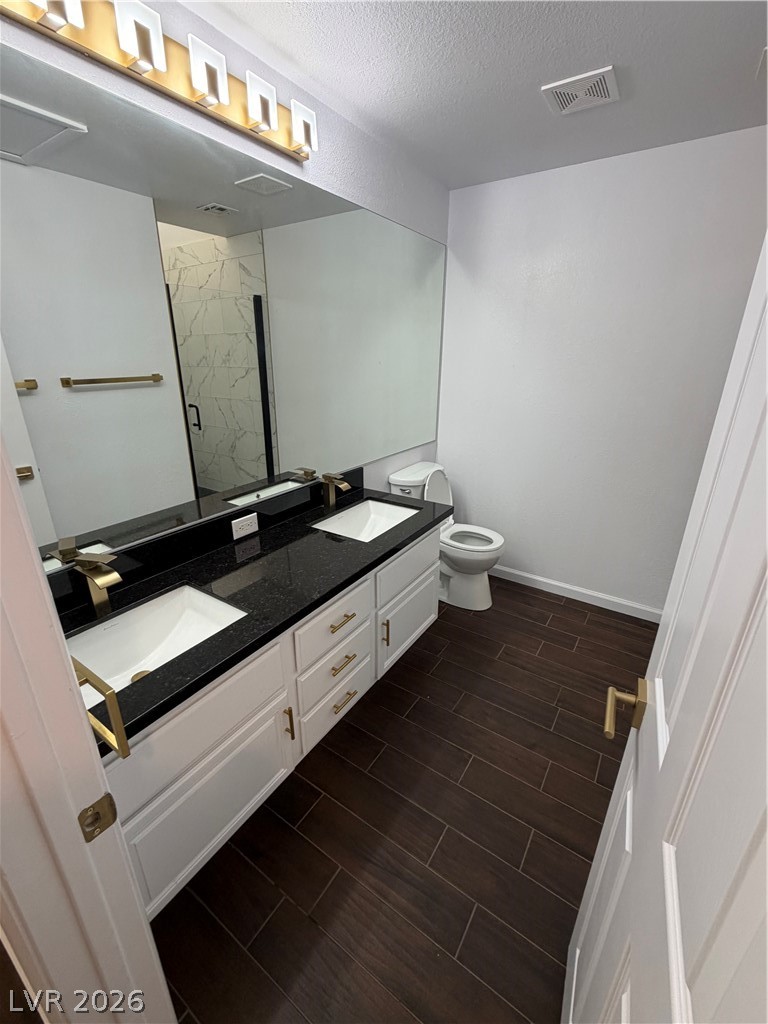245 North Cimarron Property Photo 22