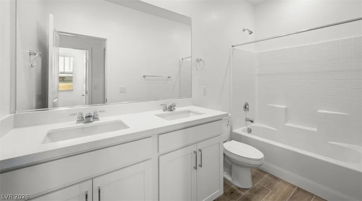312 Cabasa Place Property Photo 13