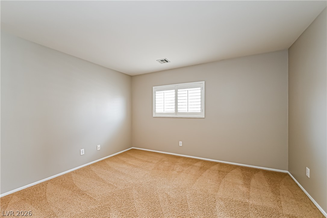 691 Magrath Street Property Photo 12