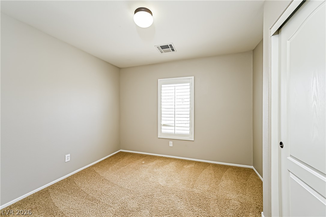 691 Magrath Street Property Photo 13