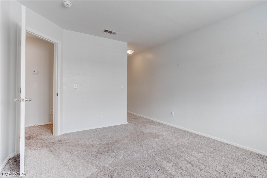 690 Ambling Gait Avenue Property Photo 23