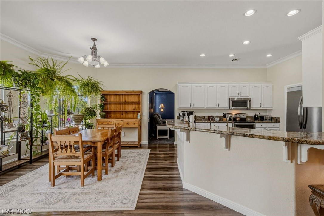 1391 North Leslie Street Property Photo 26