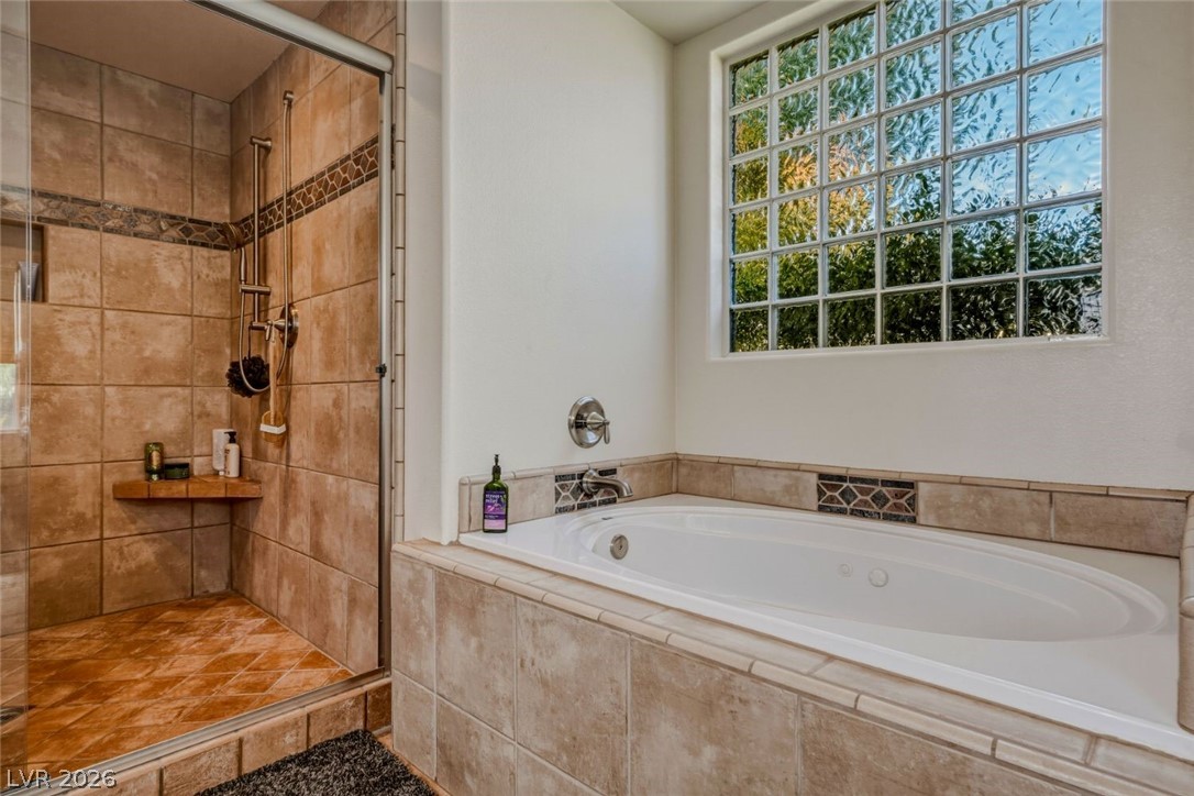 1391 North Leslie Street Property Photo 55
