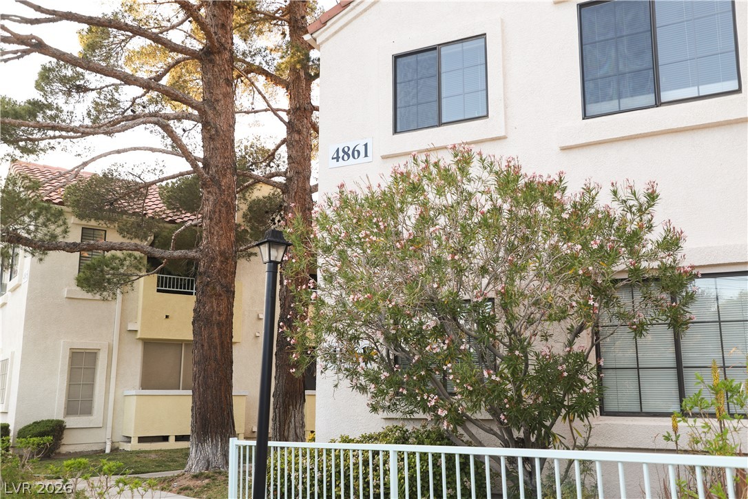 4861 South Torrey Pines Drive 106 Property Photo 1