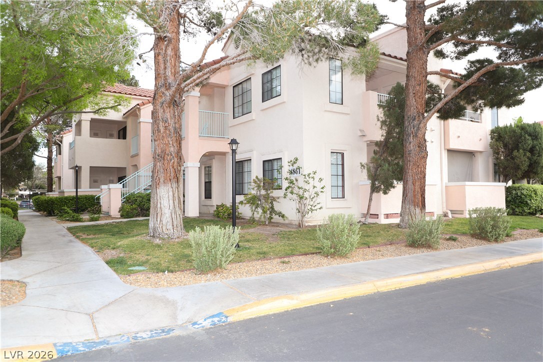 4861 South Torrey Pines Drive 106 Property Photo 23