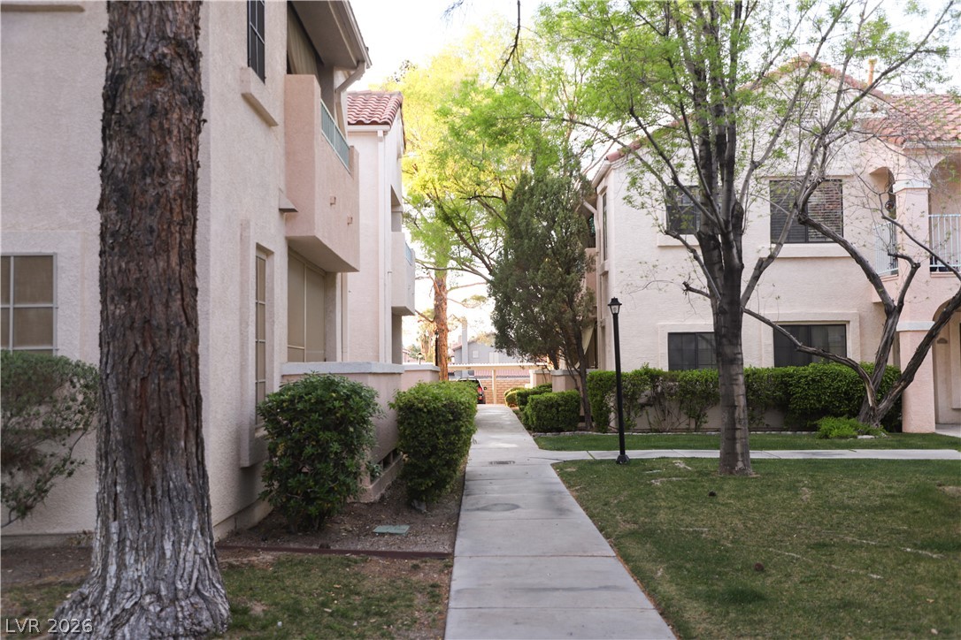 4861 South Torrey Pines Drive 106 Property Photo 26