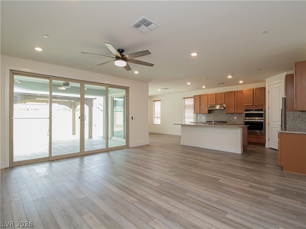 9952 Birch Knoll Avenue Property Photo 7