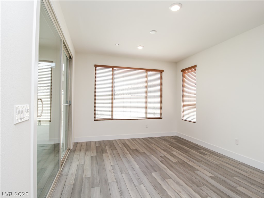 9952 Birch Knoll Avenue Property Photo 12