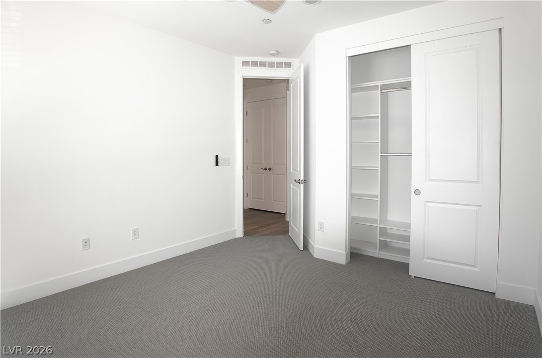 9952 Birch Knoll Avenue Property Photo 21