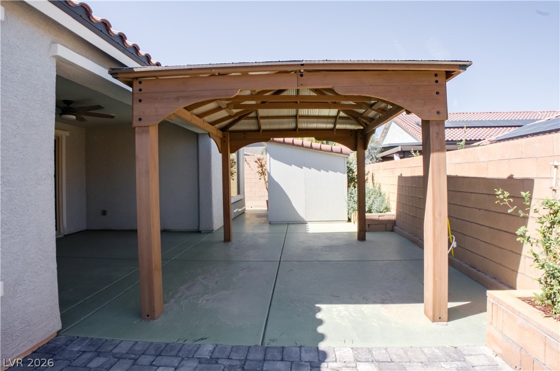 9952 Birch Knoll Avenue Property Photo 35