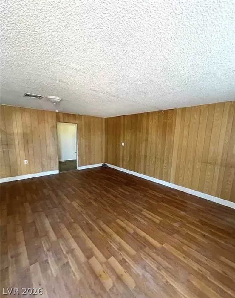 4341 San Mateo Street Property Photo 30