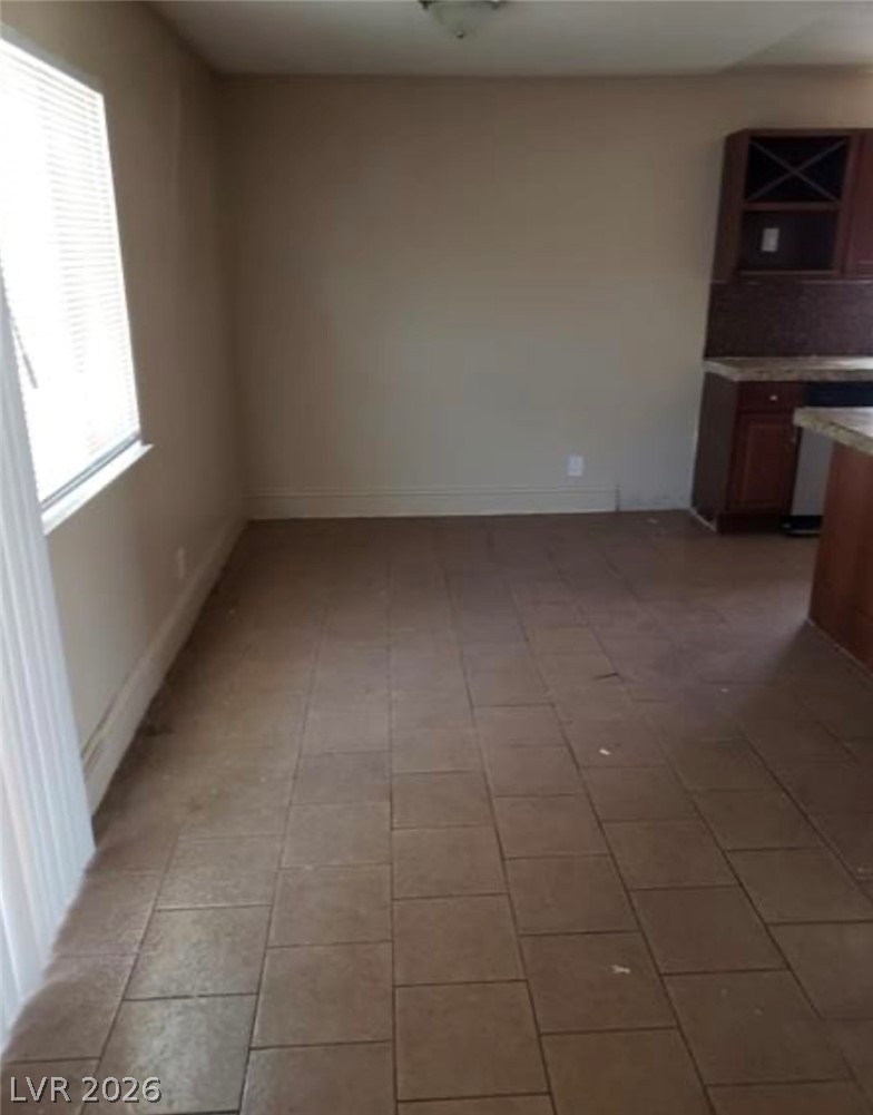 3908 Montebello Avenue Property Photo 6