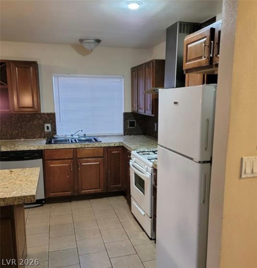 3908 Montebello Avenue Property Photo 20