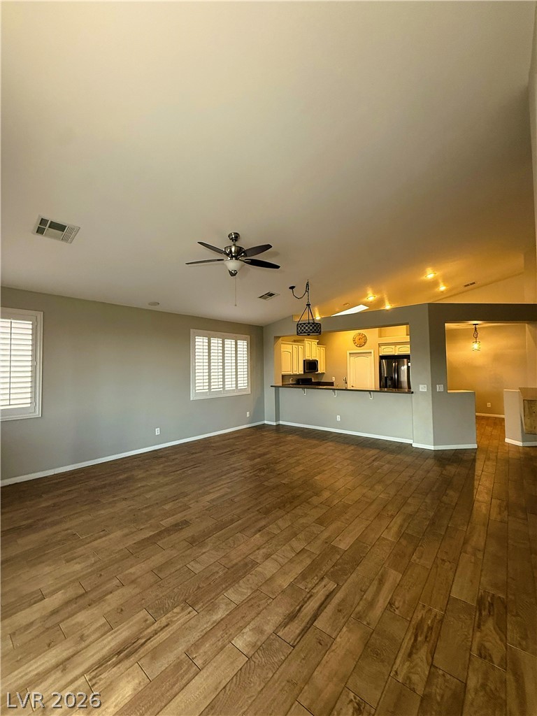 708 Leicester Street Property Photo 11