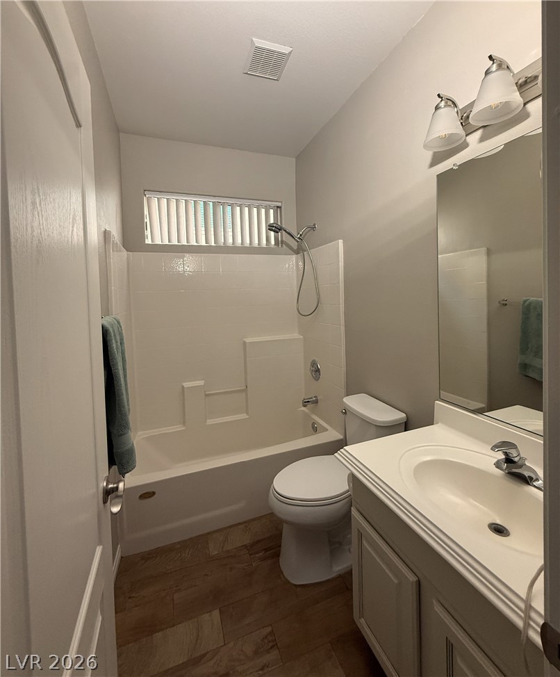 708 Leicester Street Property Photo 20