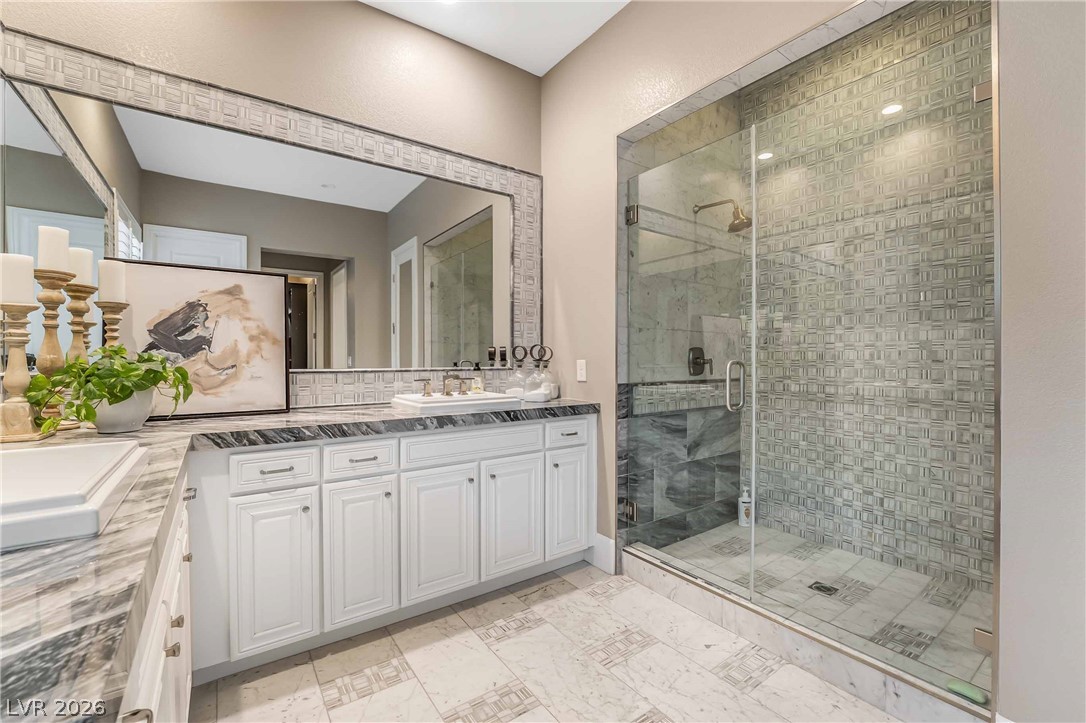 3084 Amoruccio Court Property Photo 17