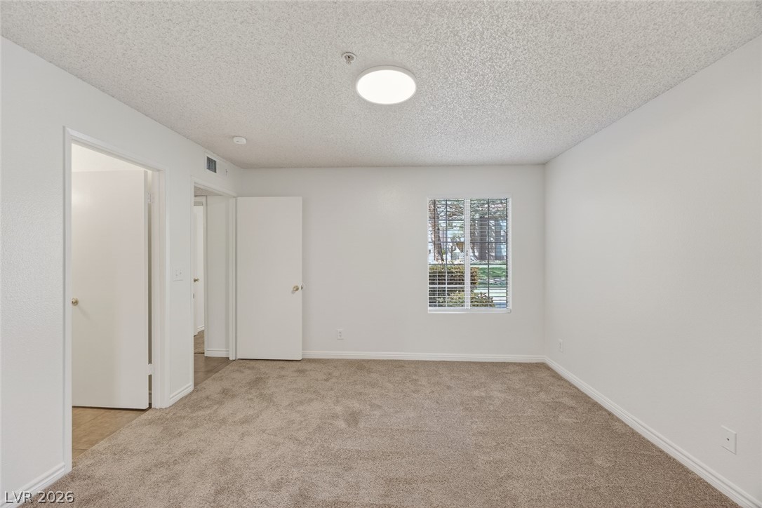2121 Blue Breeze Drive 106 Property Photo 17