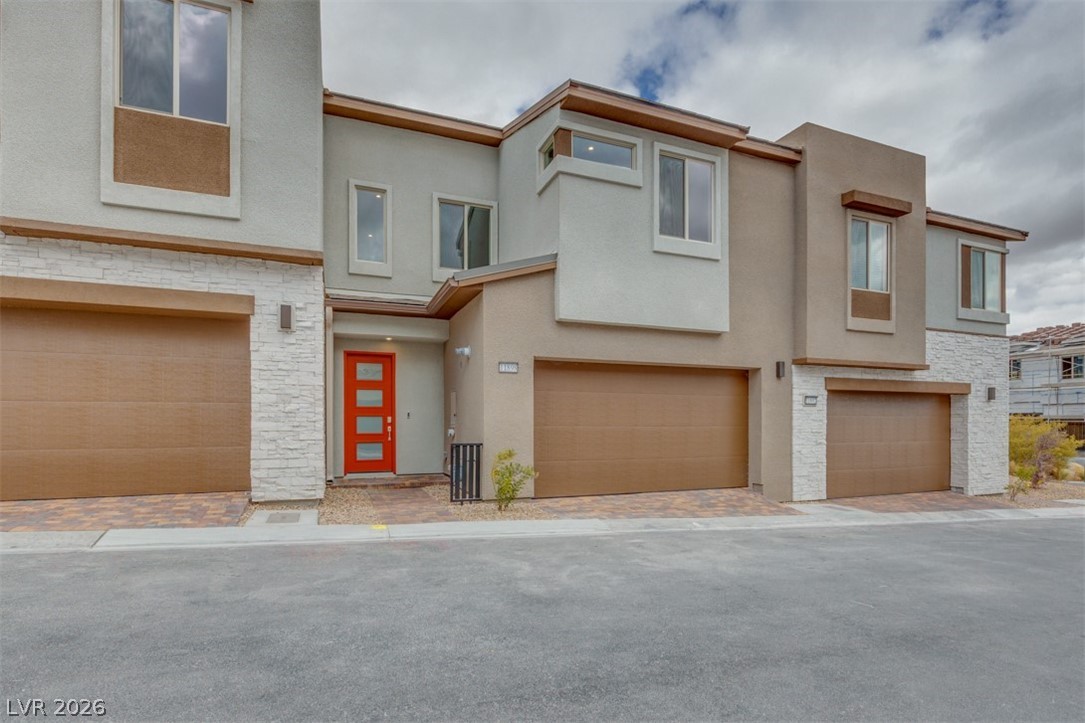 11898 Glide Reflection Avenue Property Photo 5