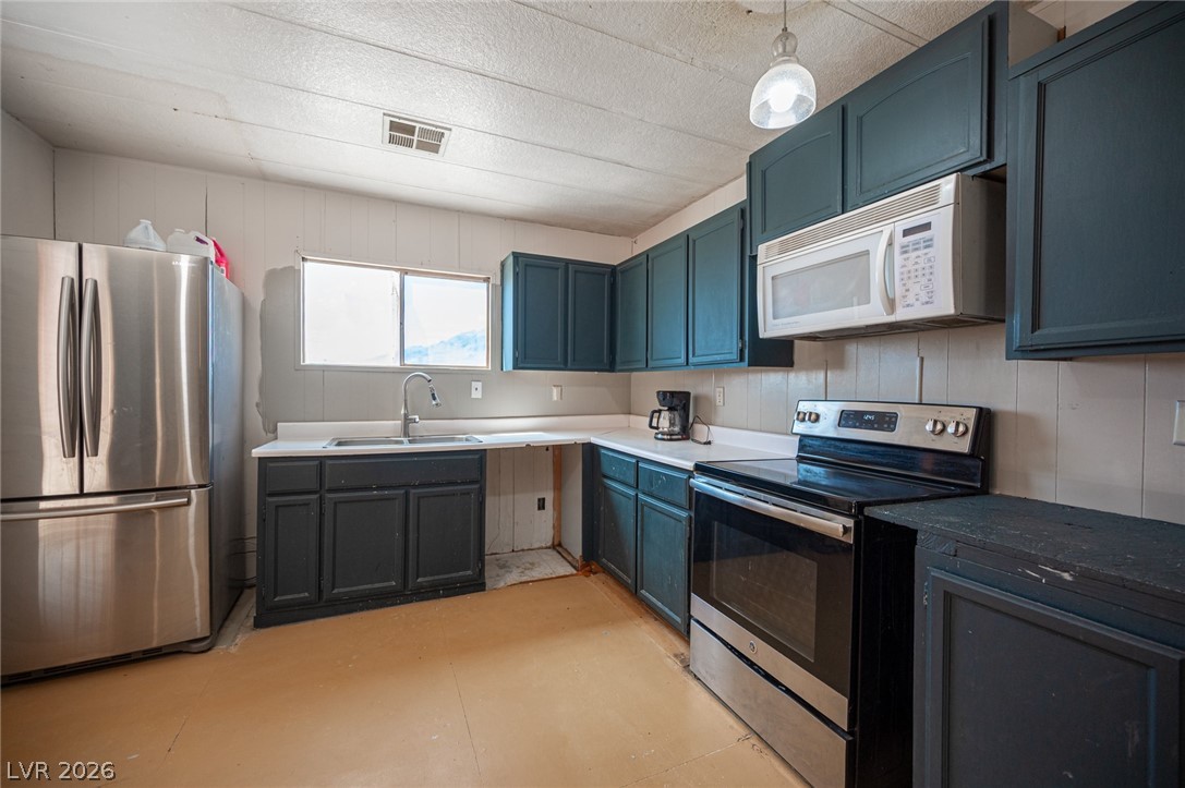 1160 Ricksue Street Property Photo 17