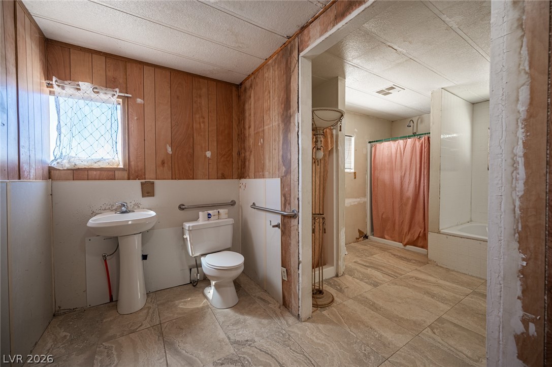 1160 Ricksue Street Property Photo 32