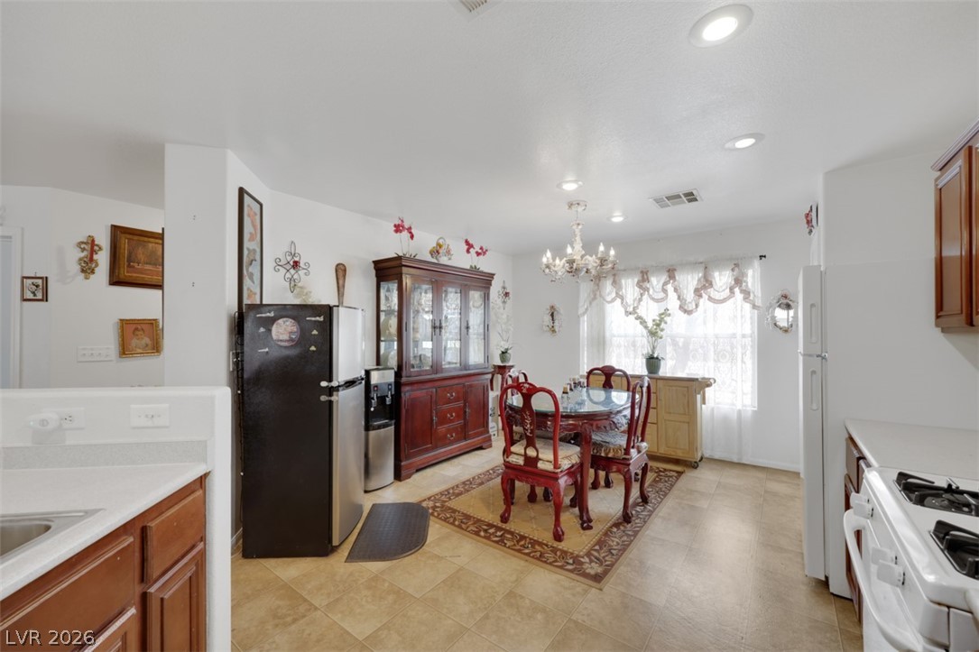 4124 Greenbridge Street Property Photo 12