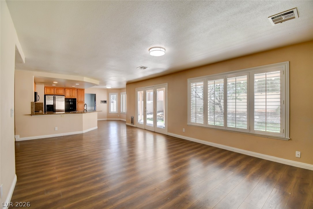 8217 Ocean Terrace Way Property Photo 5