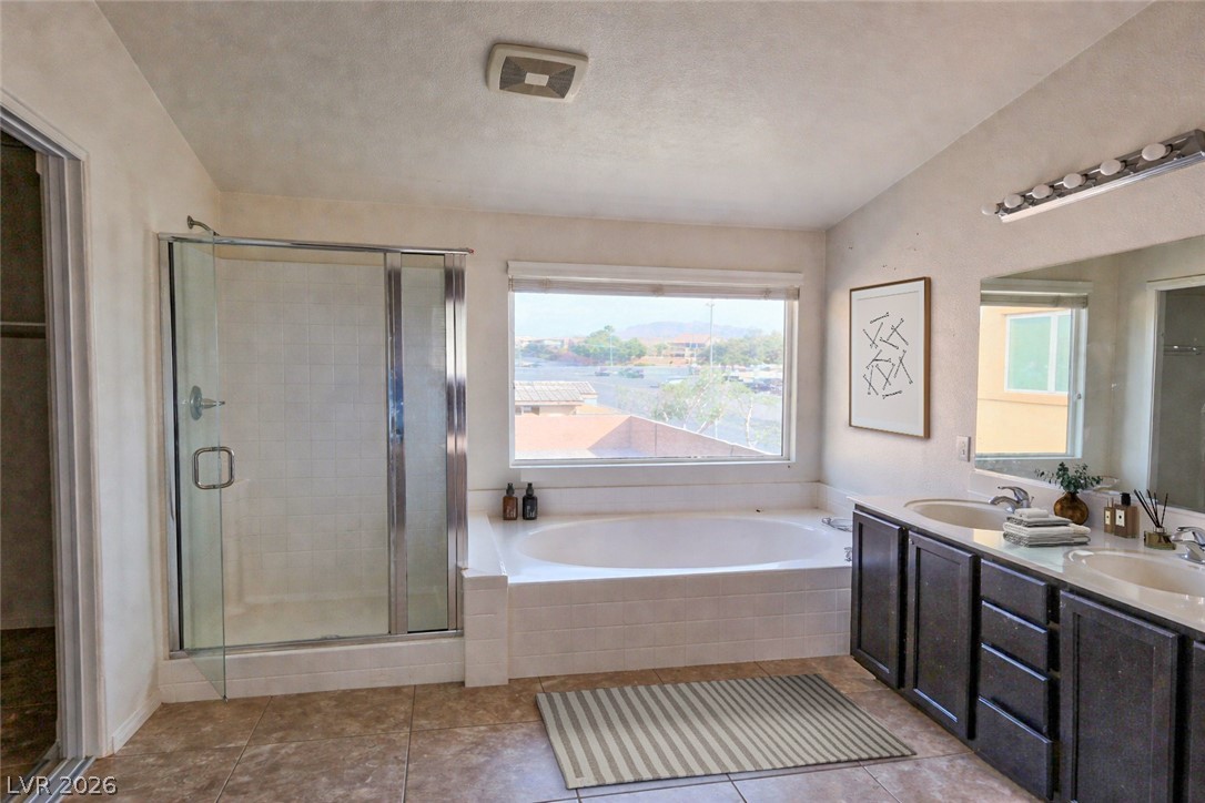 351 Caneflower Court Property Photo 6