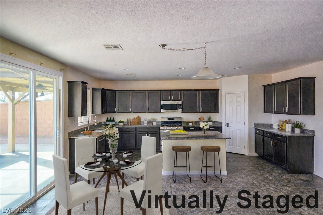 351 Caneflower Court Property Photo 13