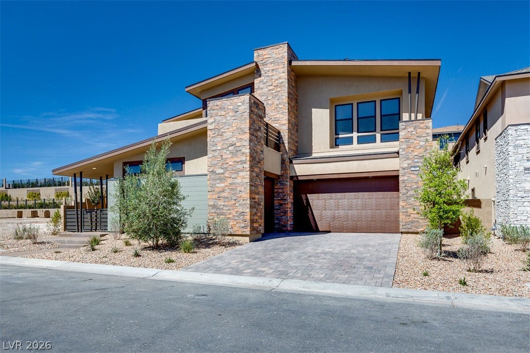 51 Parkwood Ridge Street Property Photo 2