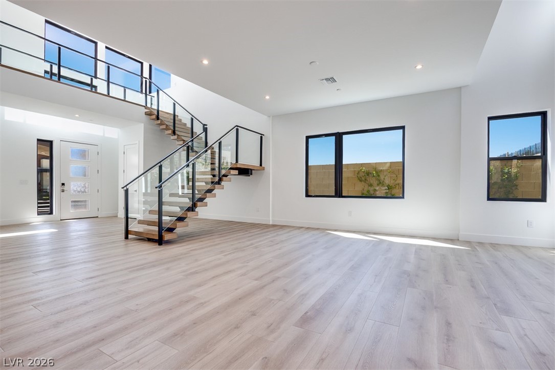 51 Parkwood Ridge Street Property Photo 6