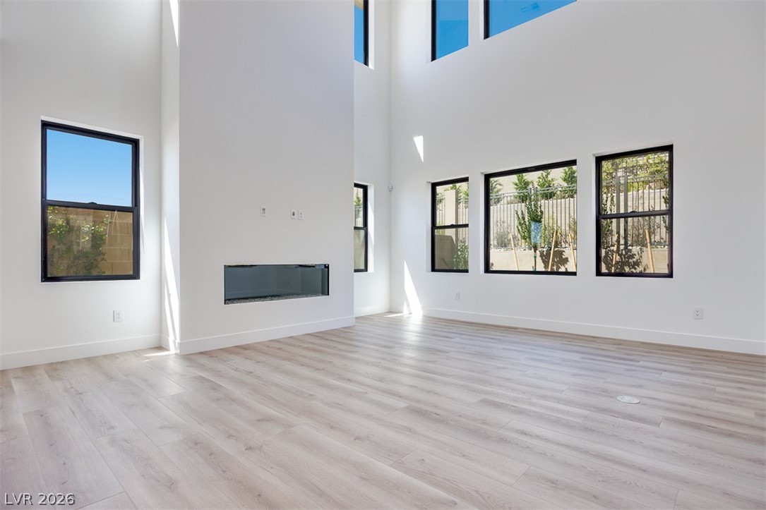 51 Parkwood Ridge Street Property Photo 8