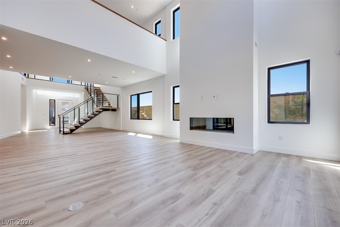 51 Parkwood Ridge Street Property Photo 10