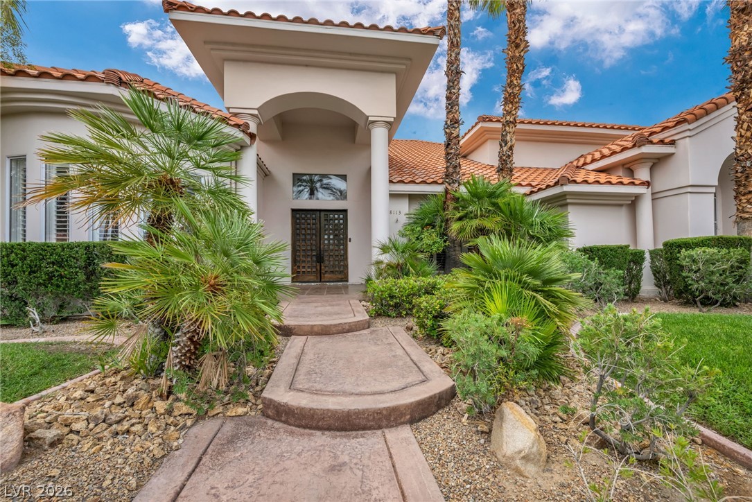 8113 Sapphire Bay Circle Property Photo 6