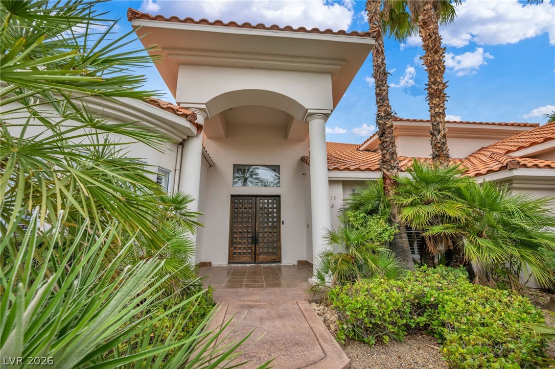 8113 Sapphire Bay Circle Property Photo 7