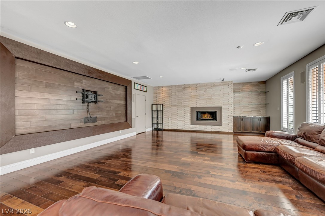 8113 Sapphire Bay Circle Property Photo 27