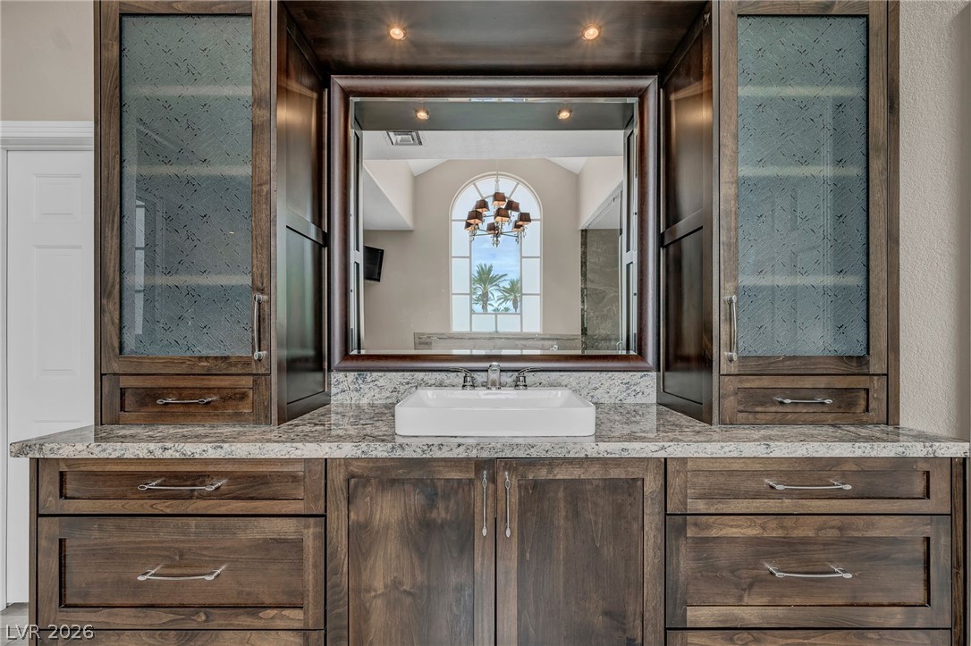 8113 Sapphire Bay Circle Property Photo 44