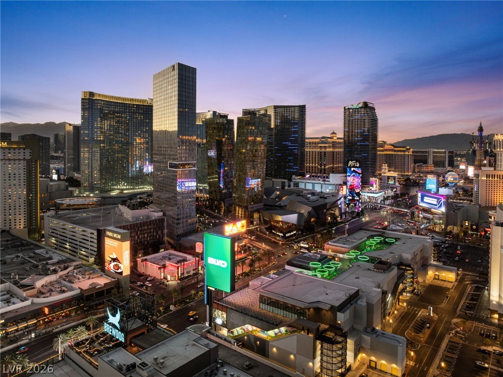 3722 South Las Vegas Boulevard 2402 Property Photo 16
