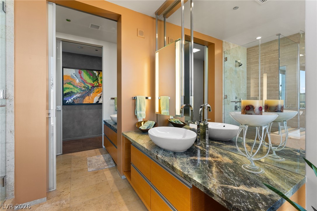 3722 South Las Vegas Boulevard 2402 Property Photo 38