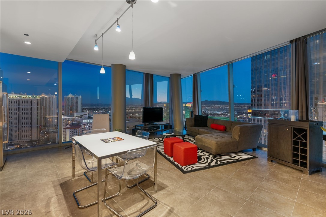 3722 South Las Vegas Boulevard 2402 Property Photo 61