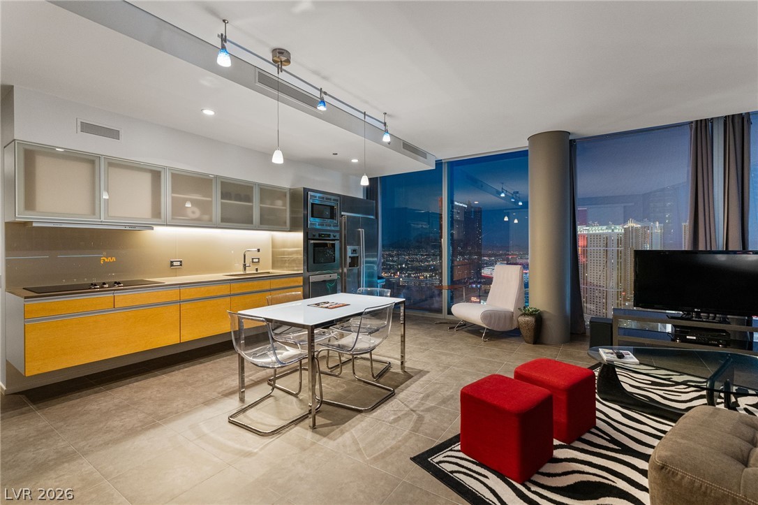 3722 South Las Vegas Boulevard 2402 Property Photo 66