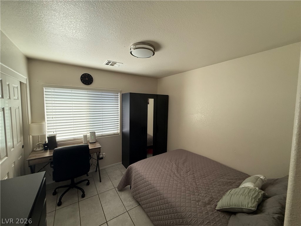 2768161 Property Photo 4
