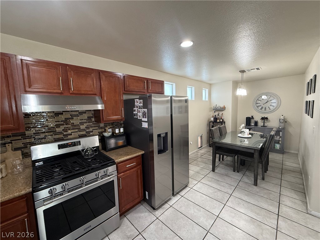 2768161 Property Photo 12