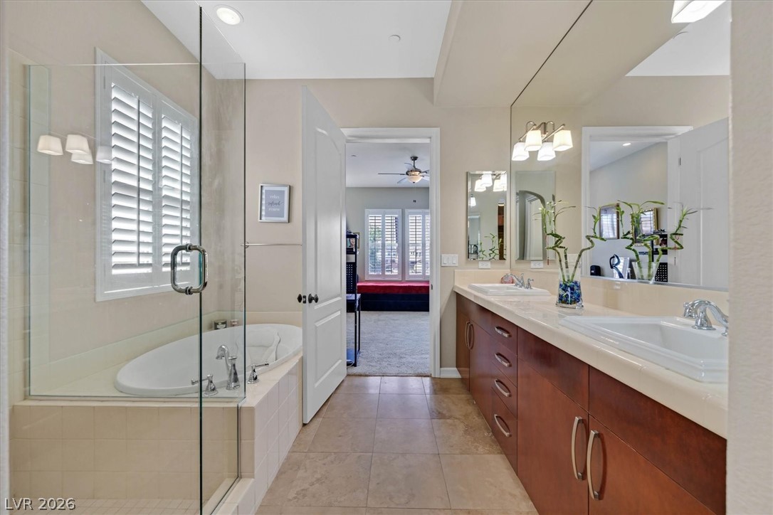 75 Contrada Fiore Drive Property Photo 47