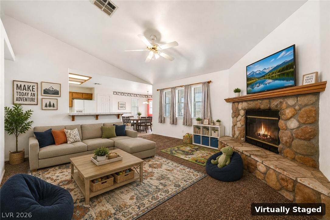 401 Arapahoe Street Property Photo 7