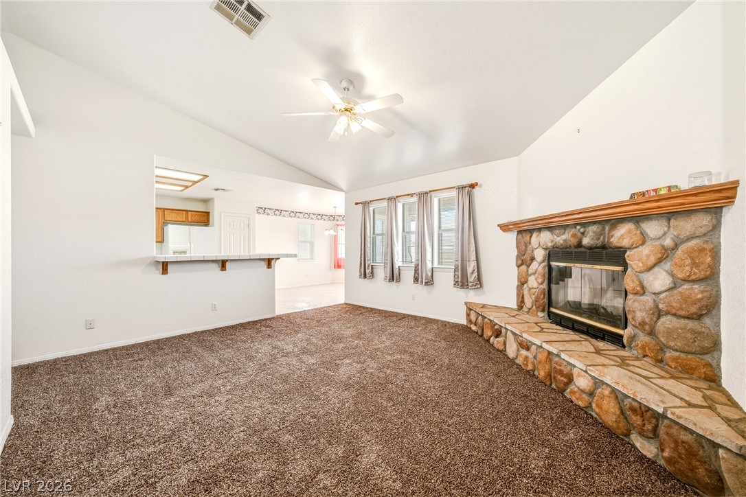 401 Arapahoe Street Property Photo 8