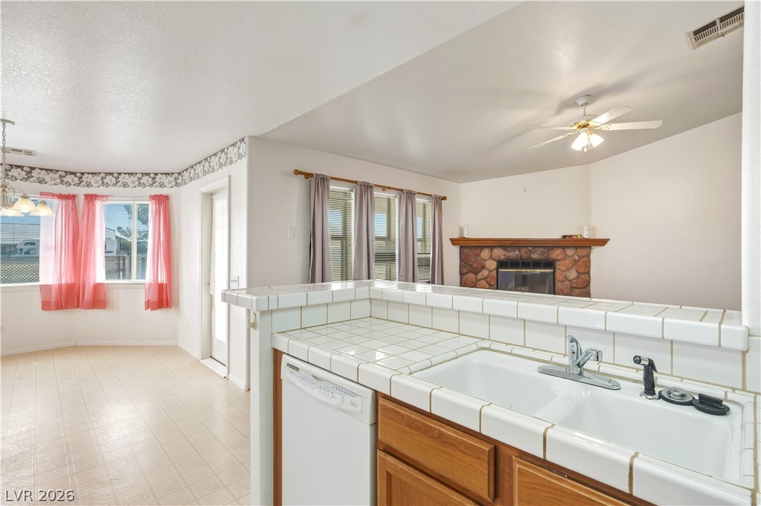 401 Arapahoe Street Property Photo 20