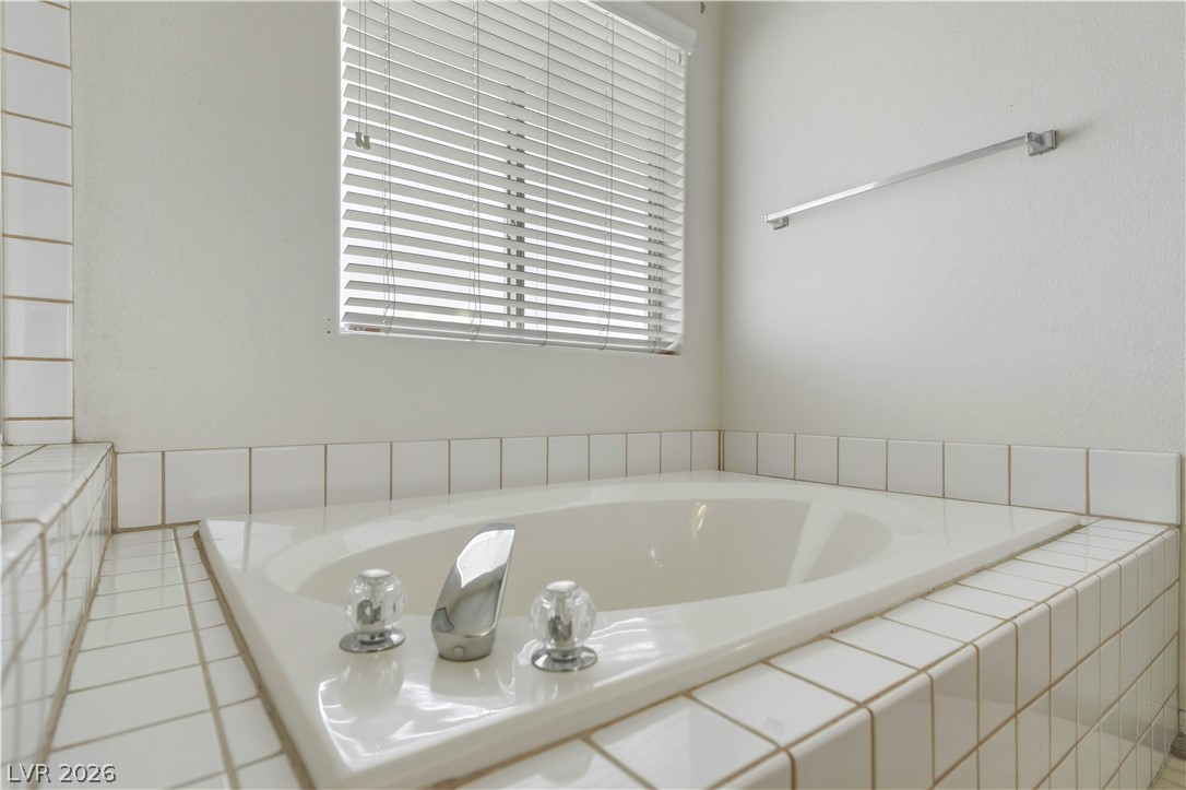 401 Arapahoe Street Property Photo 27