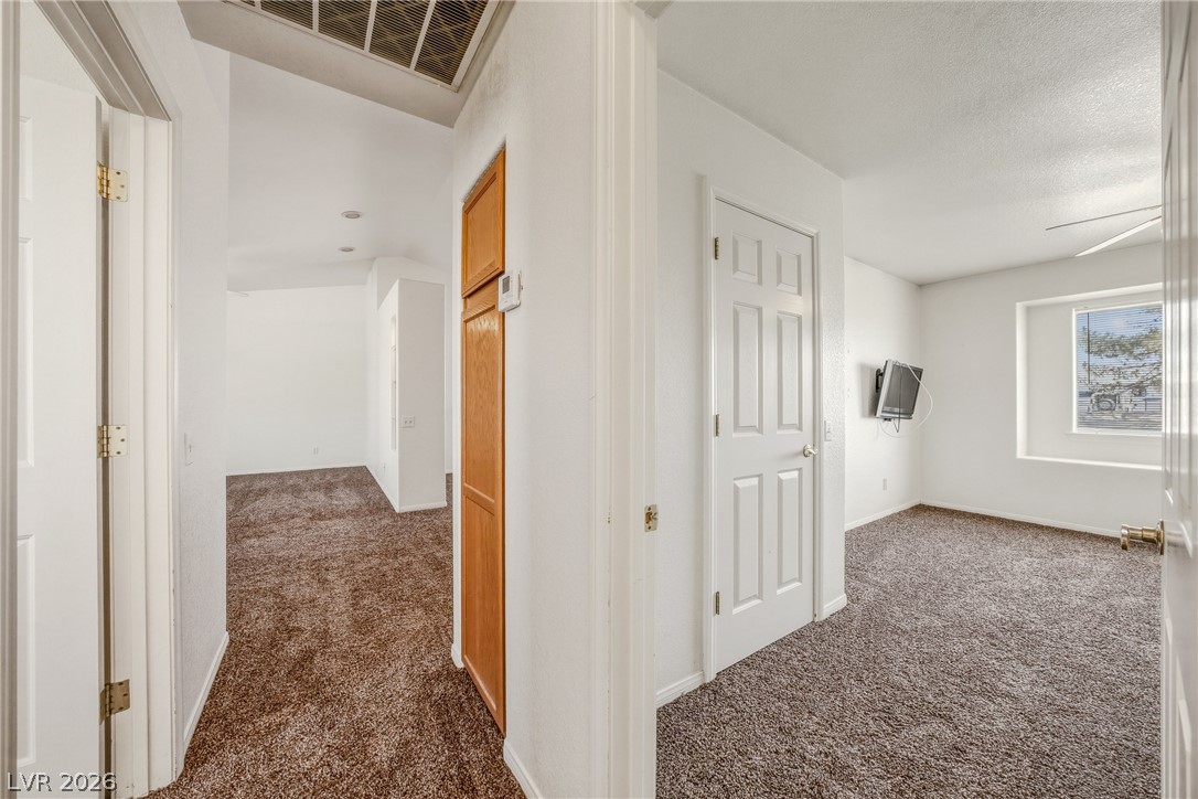 401 Arapahoe Street Property Photo 28
